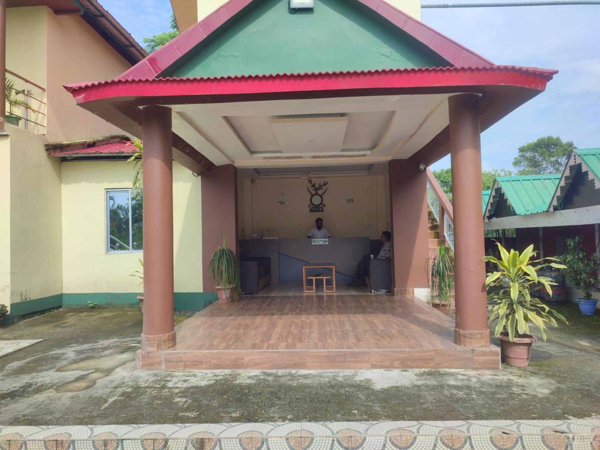 Maa Greenary View - A Holiday Resort Alipur Duar Exterior foto
